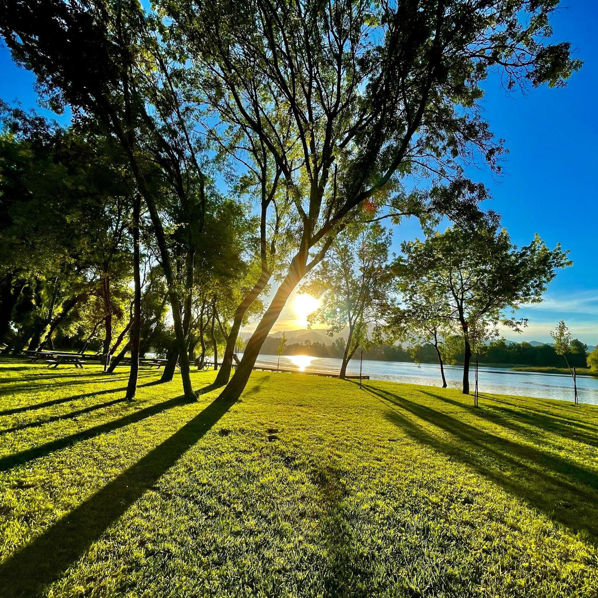 Retiro Em Valenca Apartment ภายนอก รูปภาพ